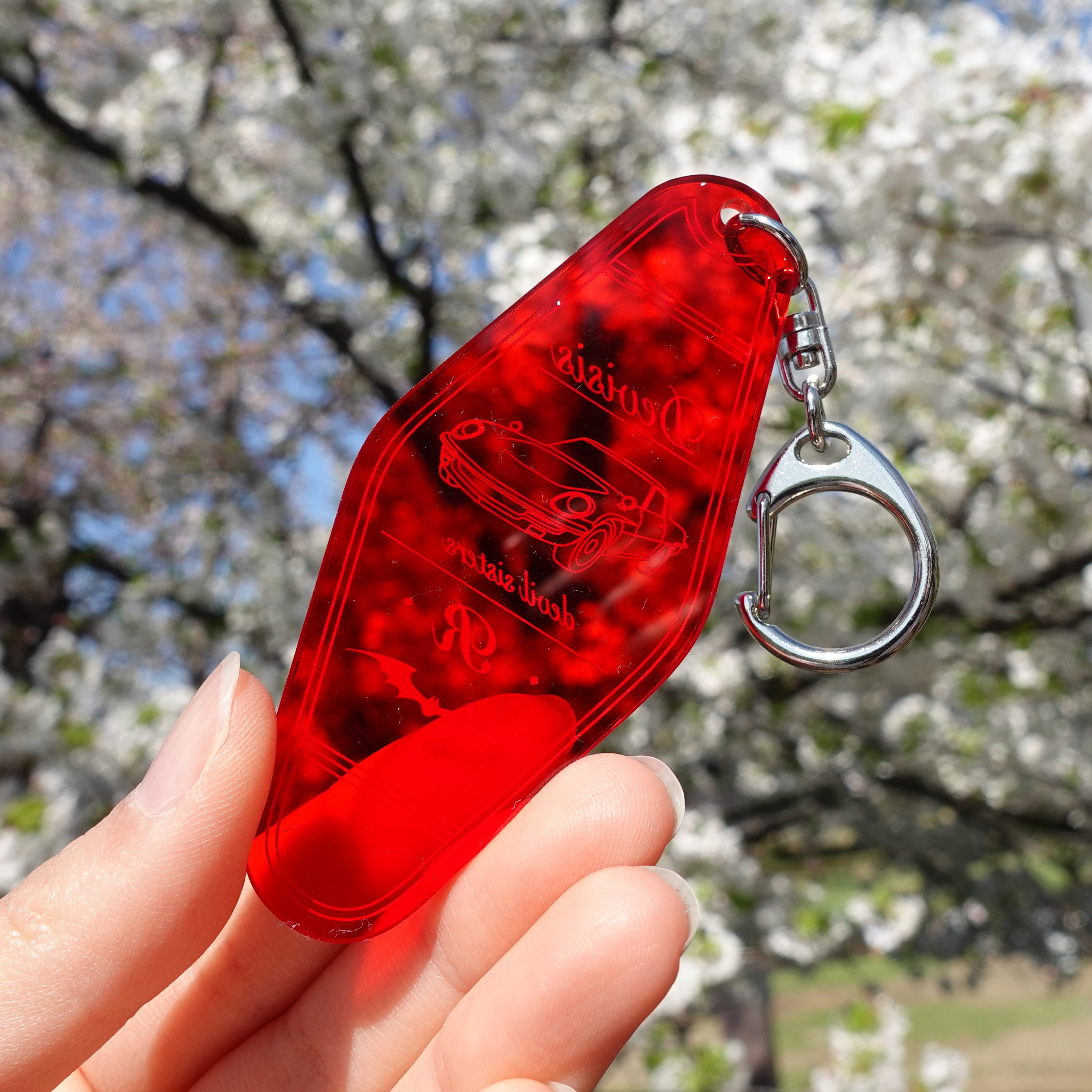 DEVISISキーホルダー 【カーマイン】